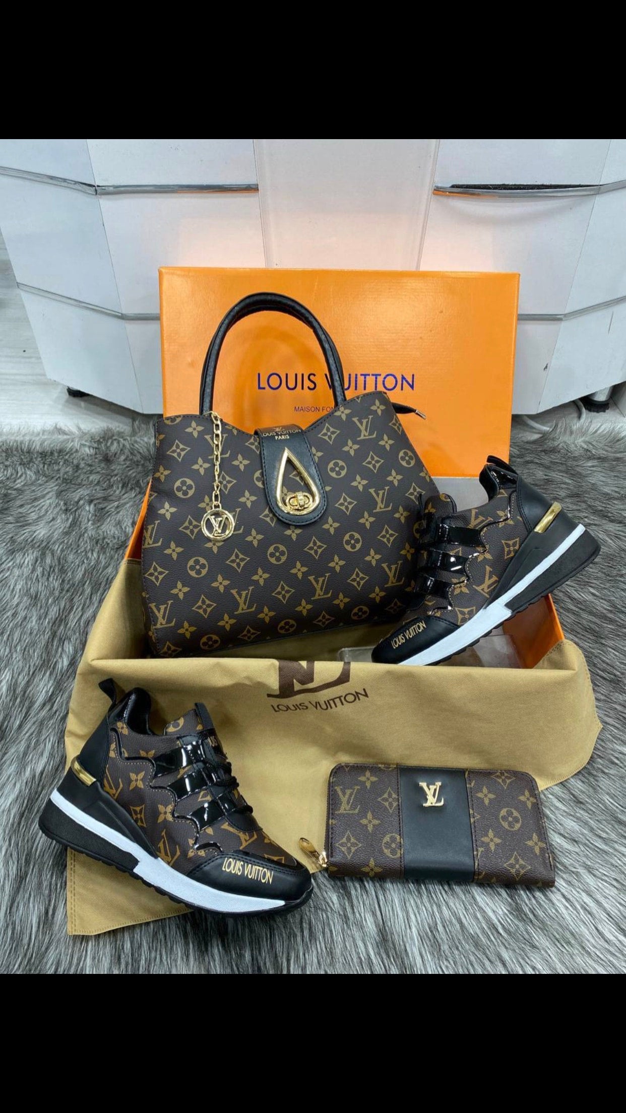 Louis Vuitton, Bags, Louis Vuitton Purse And Shoes Set